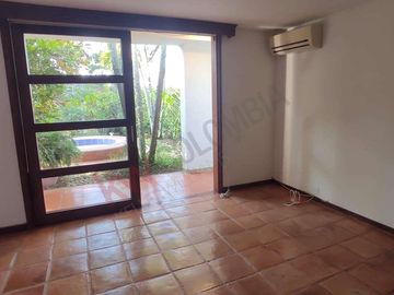 En Venta Casa los Almendros, Pance, Cali
