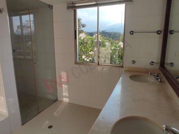 En Venta Casa los Almendros, Pance, Cali