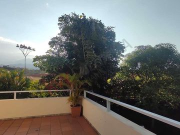 En Venta Casa los Almendros, Pance, Cali