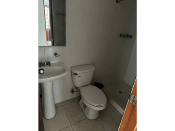 SE VENDE APARTAMENTO POR LA 12 DE OCTUBRE NEGOCIABLE