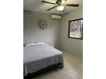 VENDO CASA DE 3HAB EN LOS ALGARROBOS