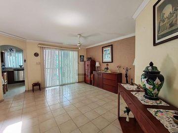 Casa en Venta a 30 pasos de playa Santa Ana, Fracc. Costa del Sol, Boca del Rio, Veracruz