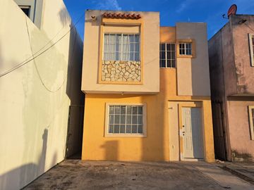 CASA EN VENTA  ARECAS  ALTAMIRA
