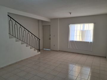 CASA EN VENTA  ARECAS  ALTAMIRA