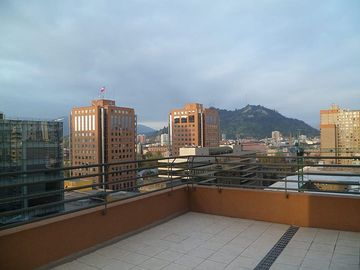 PAPEL MURAL Y PISO FLOTANTE NUEVO