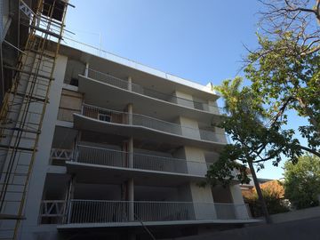 VENTA  4 Ambientes al frente emprendimiento premium. DEVOTO