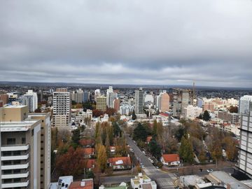 Venta Departamento 3 dorm c/Balcon.  y terraza -Ant. Argentina al 300 ,EDIFICIO ALMA BARDA , Neuquen