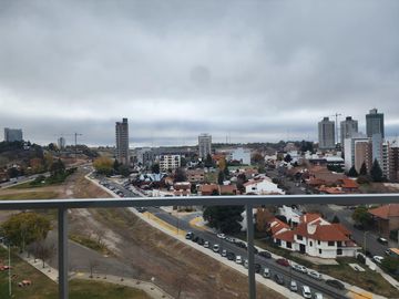 Venta Departamento 3 dorm c/Balcon.  y terraza -Ant. Argentina al 300 ,EDIFICIO ALMA BARDA , Neuquen