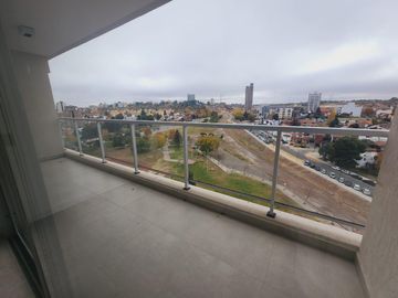 Venta Departamento 3 dorm c/Balcon.  y terraza -Ant. Argentina al 300 ,EDIFICIO ALMA BARDA , Neuquen