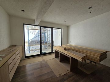 Casa  en venta en Lomas de Las Aguilas