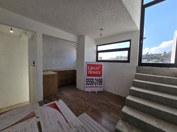 Casa  en venta en Lomas de Las Aguilas