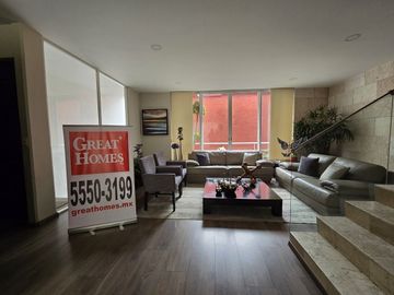 Casa en Venta en Las Aguilas en privada