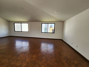 Casa en Venta en condominio en Pedregal de San Francisco