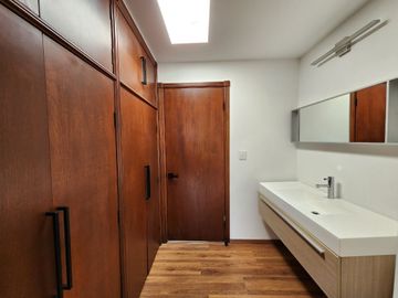 Casa en Venta en condominio en Pedregal de San Francisco