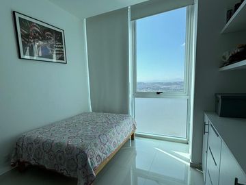 Penthouse en Venta en Juriquilla Tower, Piso 27, Exclusividad en las Alturas