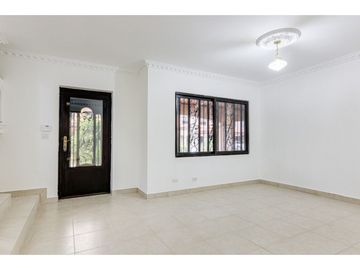 VENTA Y ALQUILER CASA  CON LINEA BLANCA EN RESIDENCIAL CV