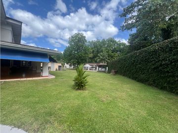 VENTA CASA EN ANCÓN RESIDENCIAL CAMINO DE CRUCES EL DORADO KAF