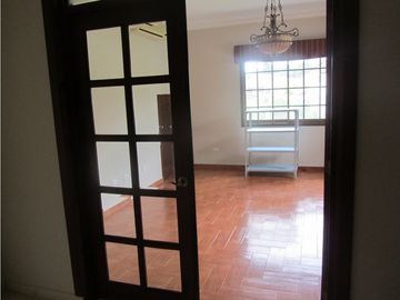 VENTA CASA EN ANCÓN RESIDENCIAL CAMINO DE CRUCES EL DORADO KAF