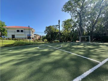 VENTA CASA EN ANCÓN RESIDENCIAL CAMINO DE CRUCES EL DORADO KAF