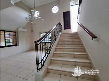 VENTA CASA EN ANCÓN RESIDENCIAL CAMINO DE CRUCES EL DORADO KAF