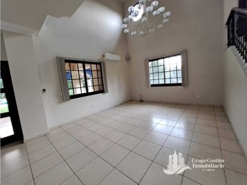 VENTA CASA EN ANCÓN RESIDENCIAL CAMINO DE CRUCES EL DORADO KAF