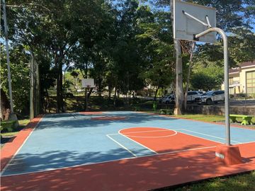 VENTA CASA EN ANCÓN RESIDENCIAL CAMINO DE CRUCES EL DORADO KAF