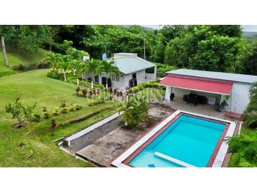 Oportunidad! Se Vende de Hermosa Finca con Casa en Lídice, Capira