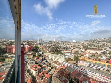 VALPARAISO VENDE DEPARTAMENTO 3D 2B A PASOS AV ARGENTINA