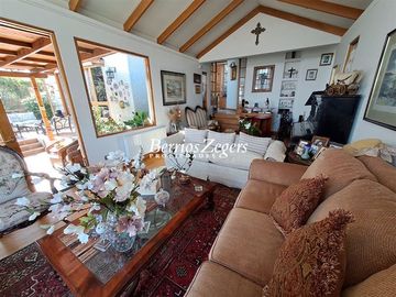 Casa en Venta en Colina del Mirador
