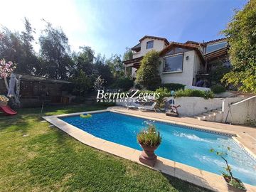 Casa en Venta en Colina del Mirador