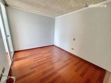 Departamento en Venta en Edificio Punta Cavancha piso 3 TS