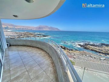 Departamento en Venta en Edificio Punta Cavancha piso 3 TS