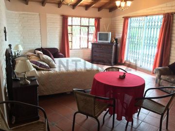 VENTA HERMOSA QUINTA EN GUAYLLABAMBA