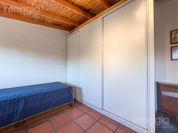 Casa en Venta en El Bajo de San Isidro, Lasalle Al Río con 5 Dormitorios