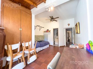 Casa en Venta en El Bajo de San Isidro, Lasalle Al Río con 5 Dormitorios