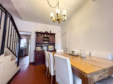 Casa en Venta en El Bajo de San Isidro, Lasalle Al Río con 5 Dormitorios