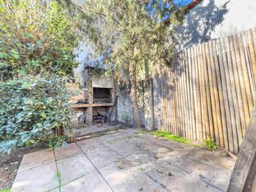 Casa en Venta en El Bajo de San Isidro, Lasalle Al Río con 5 Dormitorios
