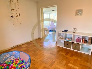 Casa en venta, 5 Dormitorios, Providencia