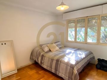 Casa en venta, 5 Dormitorios, Providencia