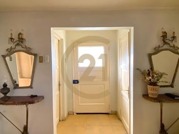 Casa en venta, 5 Dormitorios, Providencia
