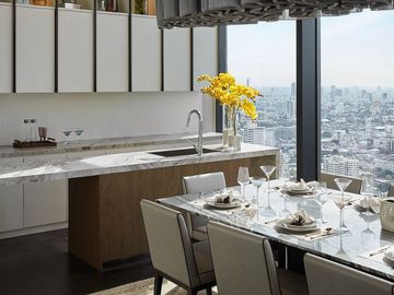 For Sell The Esse Sukhumvit 36 Price 12,950,000