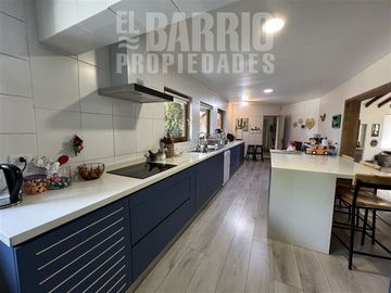 Casa en Venta en Chicureo / Piedra Roja