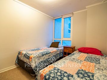 Excelente  Duplex en Primera Línea