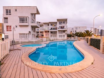 Excelente  Duplex en Primera Línea