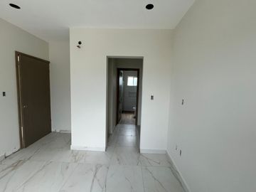 CASA EN VENTA UBICADA EN COLONIA AMPLIACION UNIDAD NACIONAL,CONJUNTO DE 5 CASAS