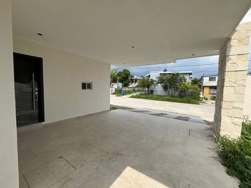 CASA EN VENTA UBICADA EN COLONIA AMPLIACION UNIDAD NACIONAL,CONJUNTO DE 5 CASAS