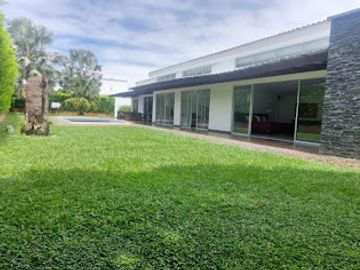 VENTA de CASAS en PEREIRA