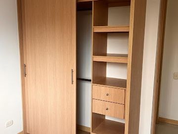 VENTA de APARTAMENTO en SABANETA