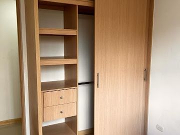 VENTA de APARTAMENTO en SABANETA