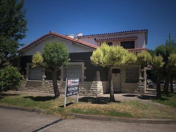 CASA VENTA CASTELAR